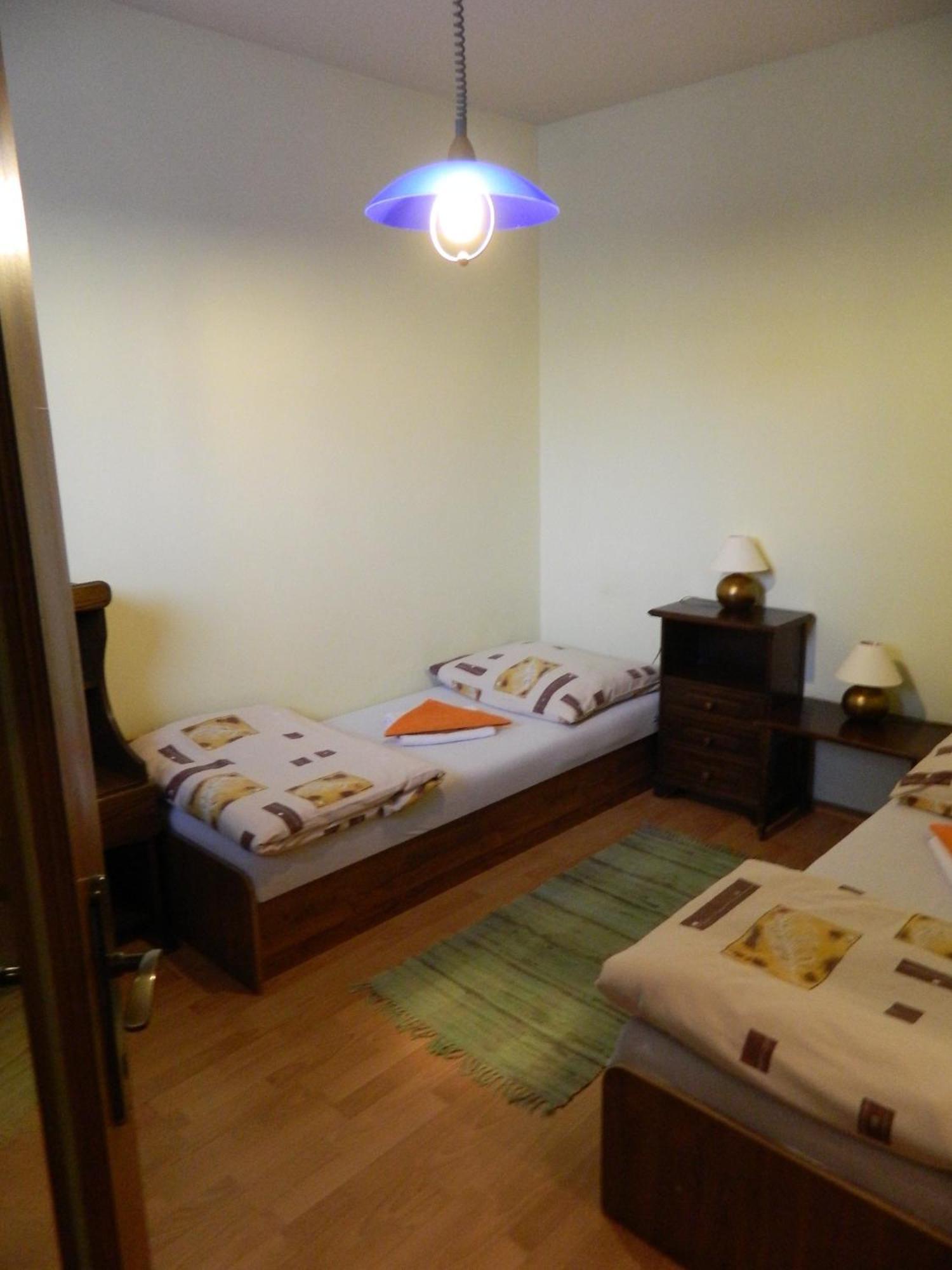 Hotel Slnecny Dvor Михаловце Номер фото